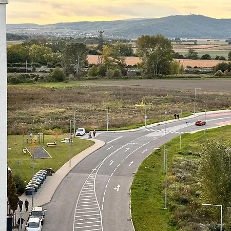 Labutia, Self-checkin, Parking, Ac Apartmán